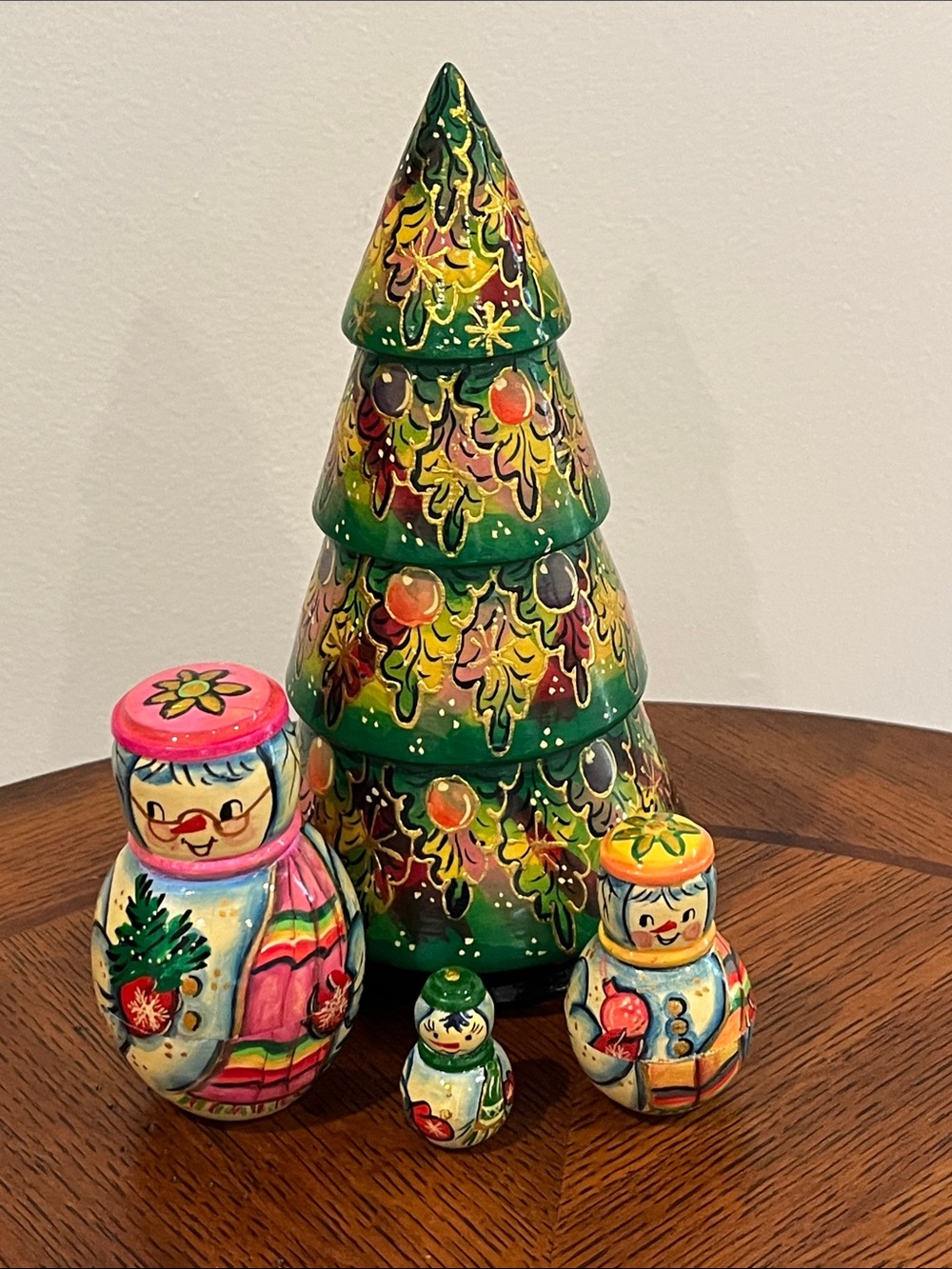 Russian Christmas Tree Matryoshka Wooden Nesting Doll Set Handcrafted Signed 4pc